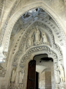 Puerta del Rosario restaurada por Sotoo.