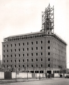 La residencia de los Recoletos, en plena construcción.