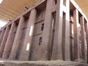 Pilares exteriores de Bet Medhane Alem.