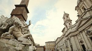 Fuente de los ríos de Bernini frente la iglesia de Santa Agnese in Agone de Borromini. Piazza Navona (Roma)